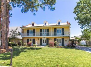 22 Chateau Mouton Dr, Kenner, LA 70065