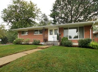 1401 Forest Green Ct, Saint Louis, MO