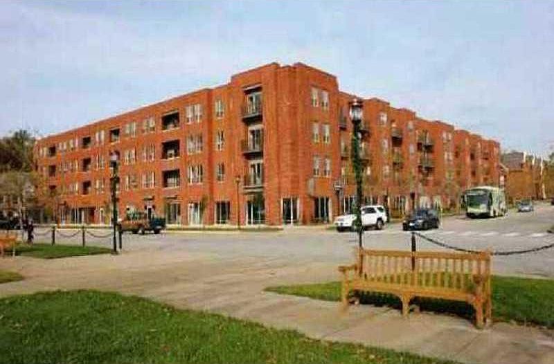 1st image of 230 Nat Turner Blvd S APT 4014