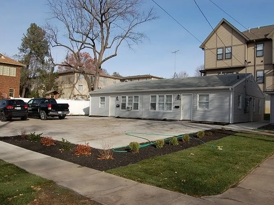 226 S Governor St