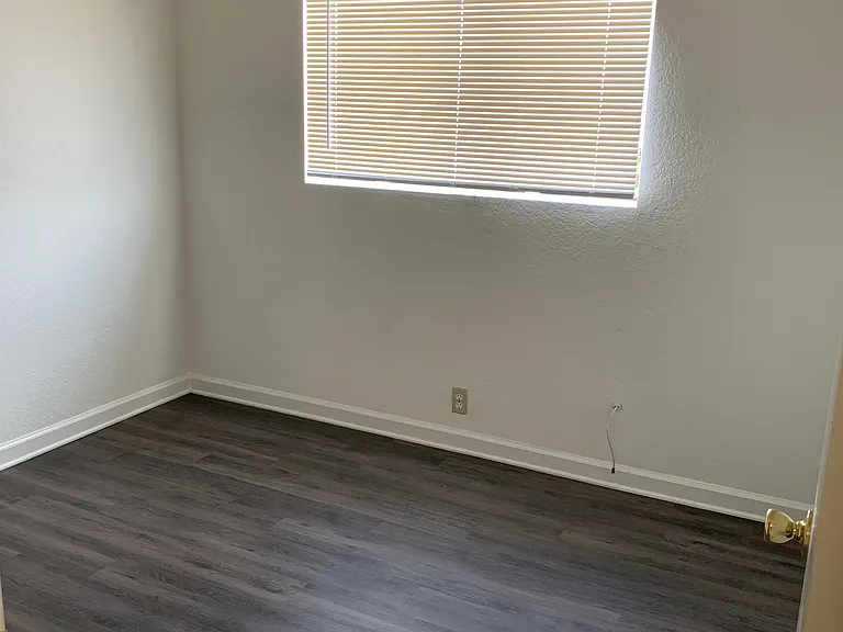 840 Grand Ave #3 — Photo 6