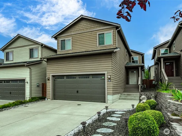 391 NE OHenry Court, Poulsbo, WA 98370