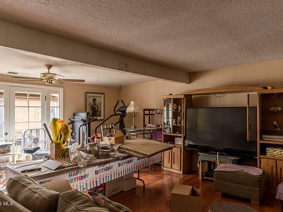 2nd image of 760 Calle Margarita