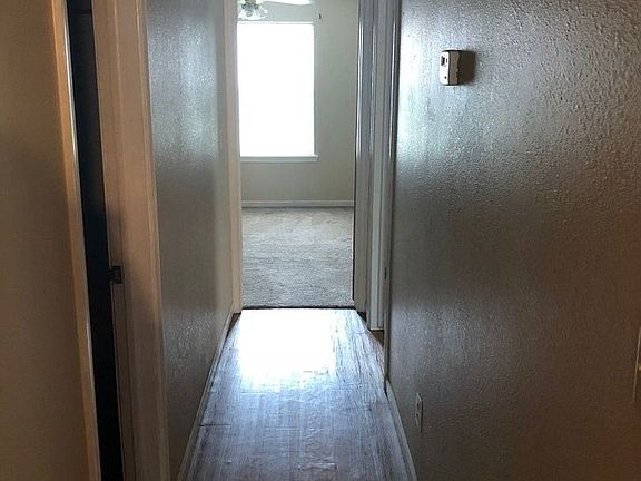 3rd image of 5802 Samantha St #B