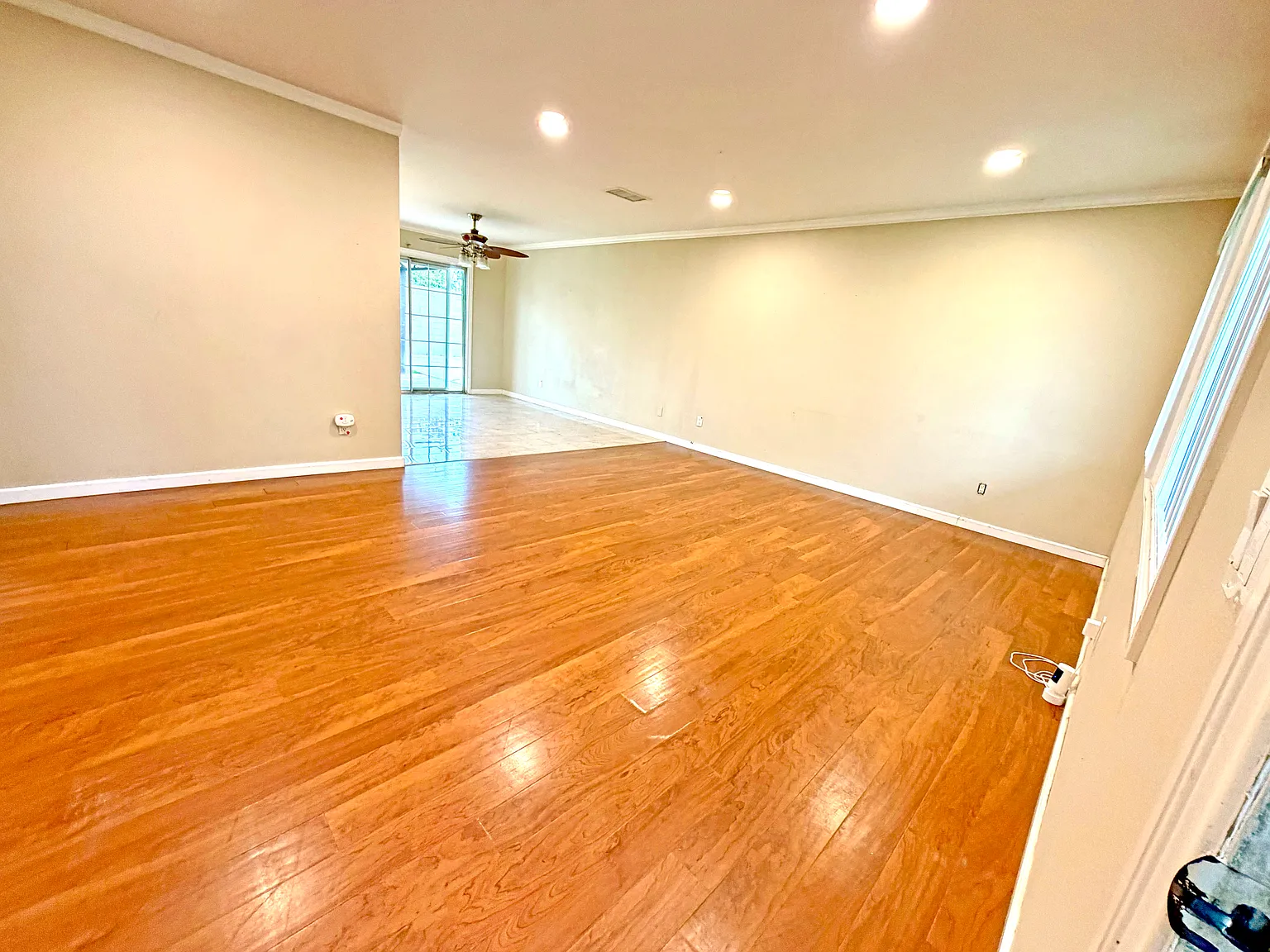 6502 Edgemont Dr — Photo 3