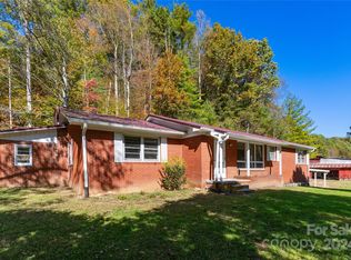 10724 State Highway 209, Hot Springs, NC 28743