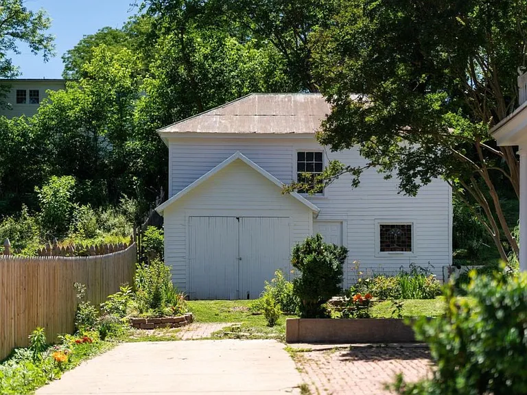 550 Valley St — Photo 13