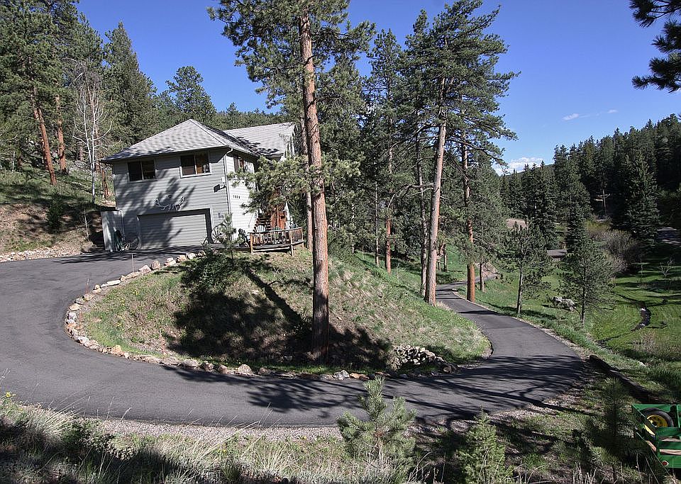 2nd image of 7038 Blue Creek Rd