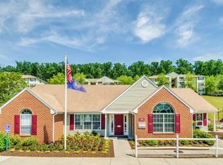 Chestnut Ridge Apartments, Harrisonburg, VA 22801