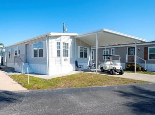 2037 N Mobile Estates Dr, Sarasota, FL 34231