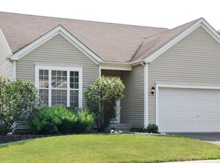 1920 Sebastian Dr, Woodstock, IL 60098