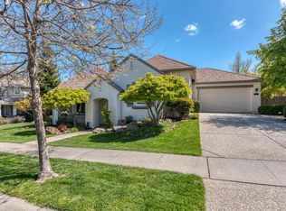 3655 Deer Ridge Ln, Auburn, CA 95602