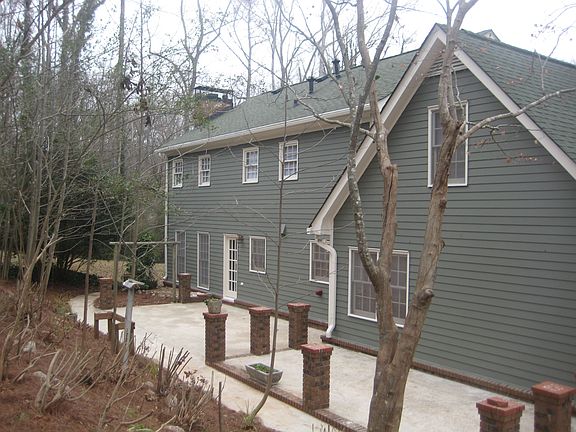 4 br/ 2.5 ba