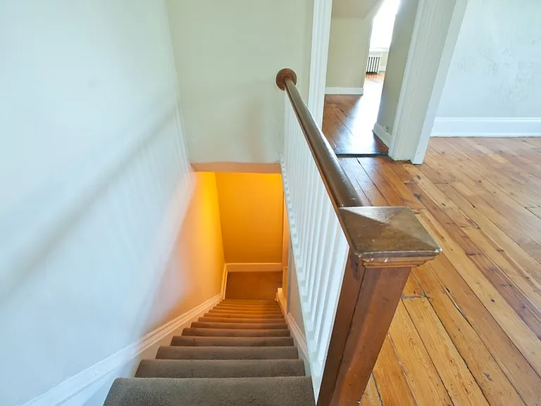 2216 E Ivanhoe Apartments — Photo 27