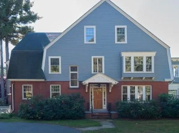 87 Forest Glen Rd #1, Longmeadow, MA 01106