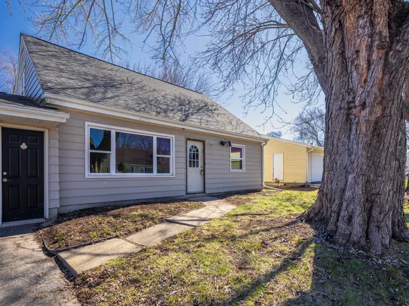 765 Governor Rd, Valparaiso, IN 46385