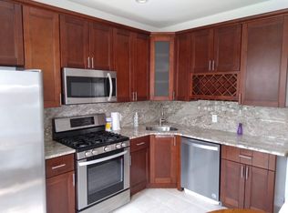 83 Hague St, Jersey City, NJ 07307
