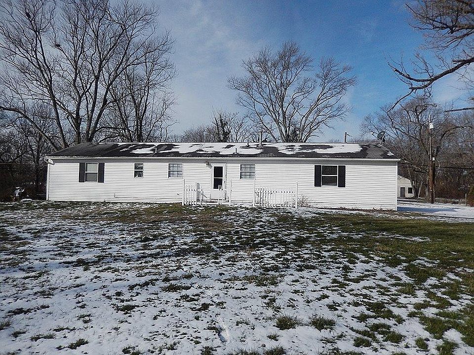 2nd image of 4006 Gleneste Withamsville Rd