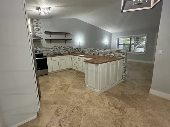 4901 SW 135th Ct, Miami, FL 33175