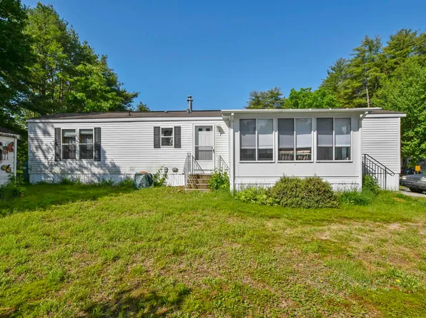 27 Norwich Place, Londonderry, NH 03038