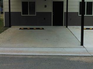 910 W Texas Ave #B, Waskom, TX 75692