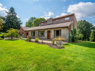 205 Parkwyn Dr, Elizabeth, PA