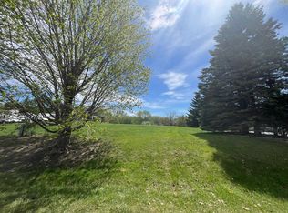 33703 N Christa Dr, Ingleside, IL 60041