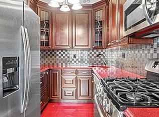 1224 71st St FLOOR 2, Brooklyn, NY 11228