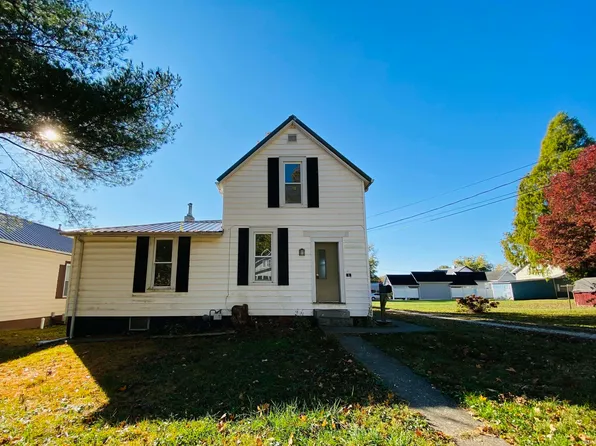 707 E 2nd St, Huntingburg, IN 47542