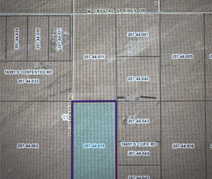 1st image of 207-44-019 S Contented Rd