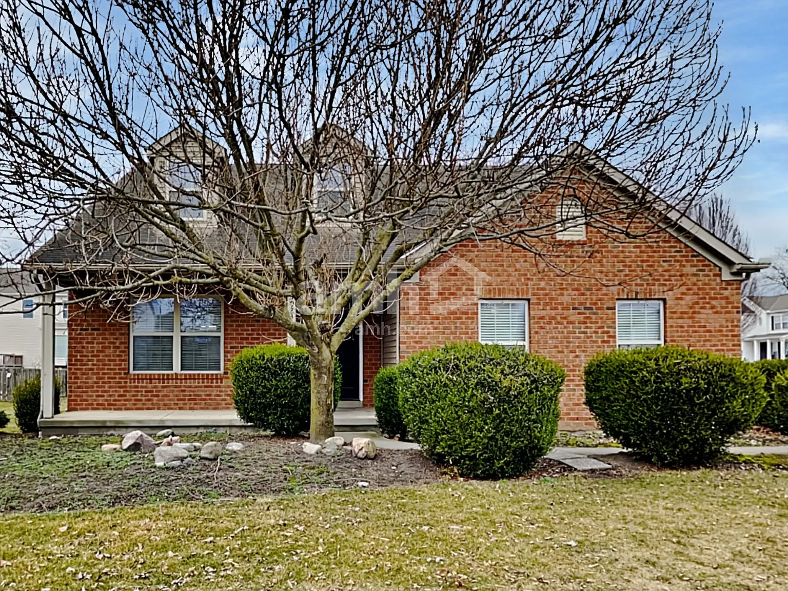 4 bed, 3.5 bath, 2529 sqft, $2,875 — Photo 1