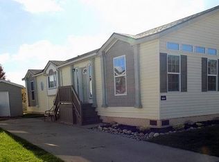2869 Verona Dr, Northville, MI 48167
