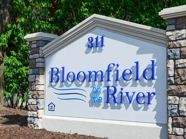 Bloomfield on the River