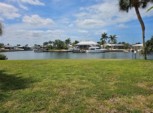 1028 Apollo Beach Blvd APT 19, Apollo Beach, FL 33572