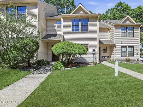 1206 Dahlia Court, Jackson, NJ 08527