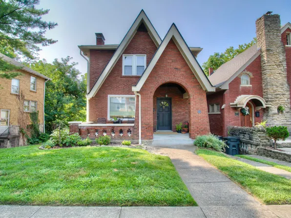 5 Holly Ln, Fort Thomas, KY 41075