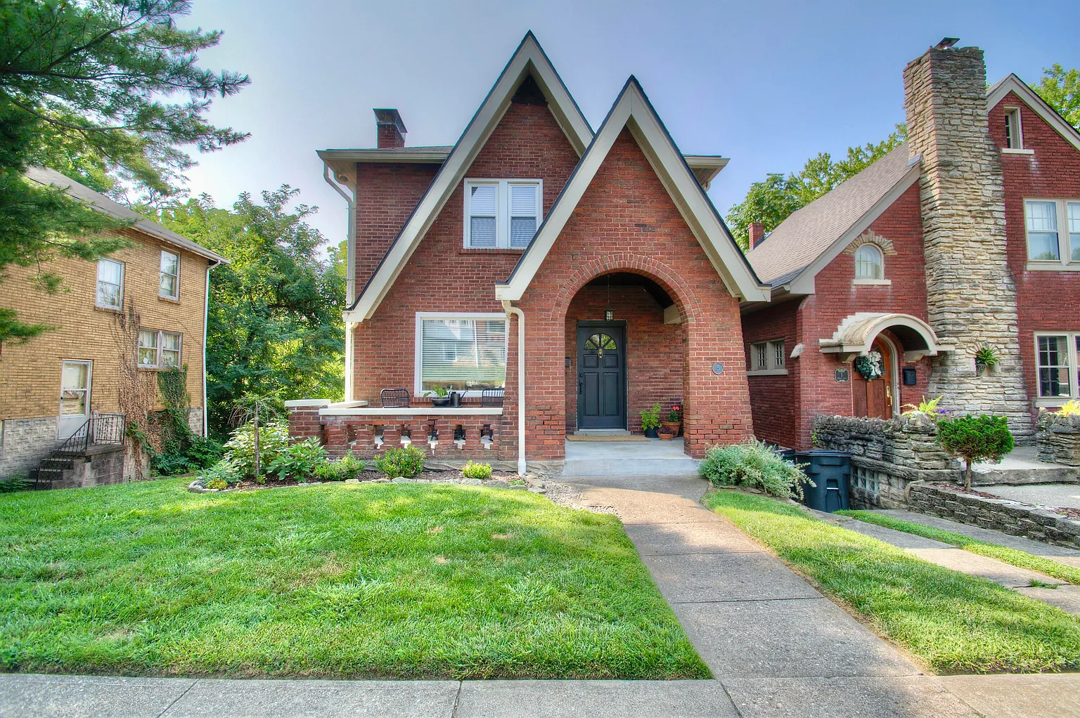 5 Holly Ln photo 1