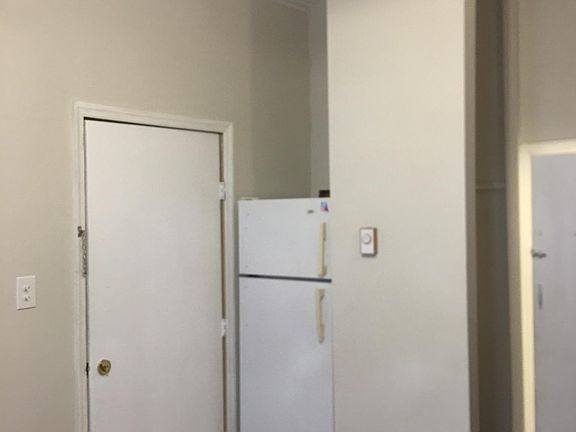 4th image of 2319 N 6th St APT 1