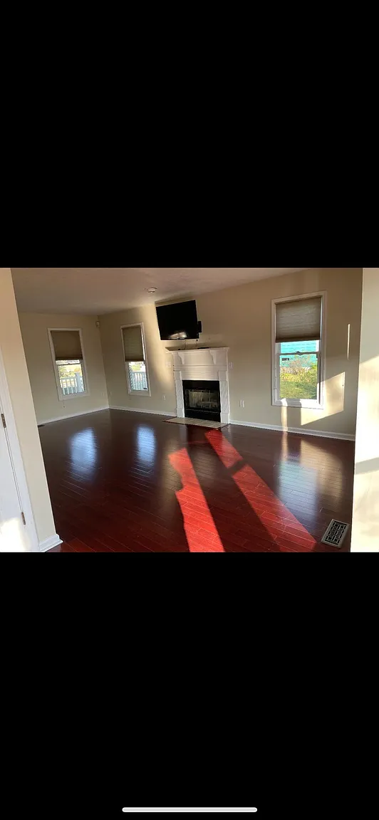 2523 N New Jersey St photo 1