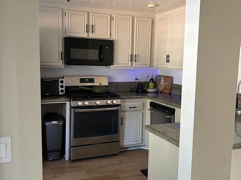 Shared space - Kitchen