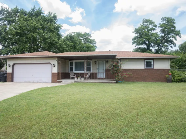 5196 Dolphin Ct, Portage, IN 46368