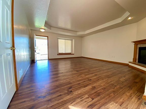 4th image of 3410 34th St Unit A/b