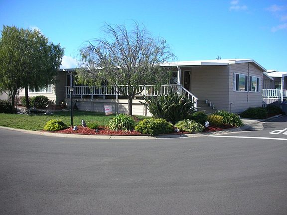 2nd image of 275 Burnett Ave Spc 80