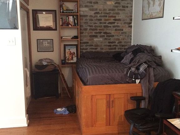 5th image of 838 Lowerline St APT 4