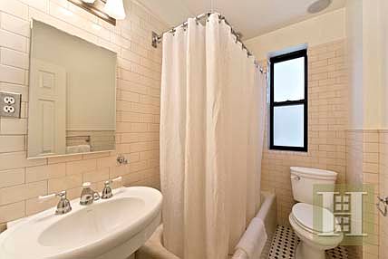 5th image of 99 E 4th St APT 3L