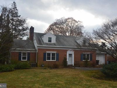 201 W Prospect Ave, Langhorne, PA, 19047