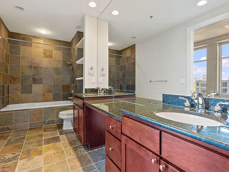 800 W 5th St #702 — Photo 12