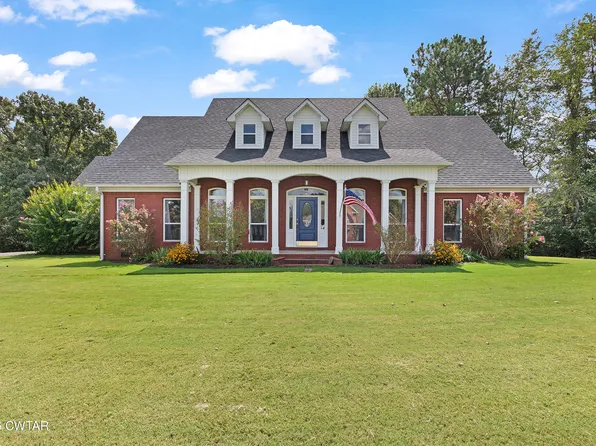 315 Masters Dr, Lexington, TN 38351