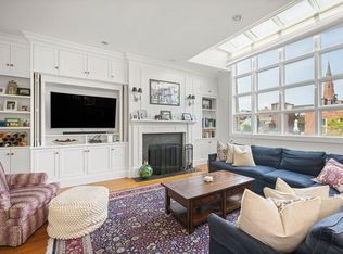 98 Chestnut St #4, Boston, MA 02108