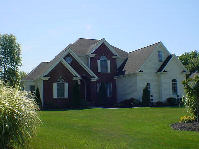 1st image of 209 Chatham Ct